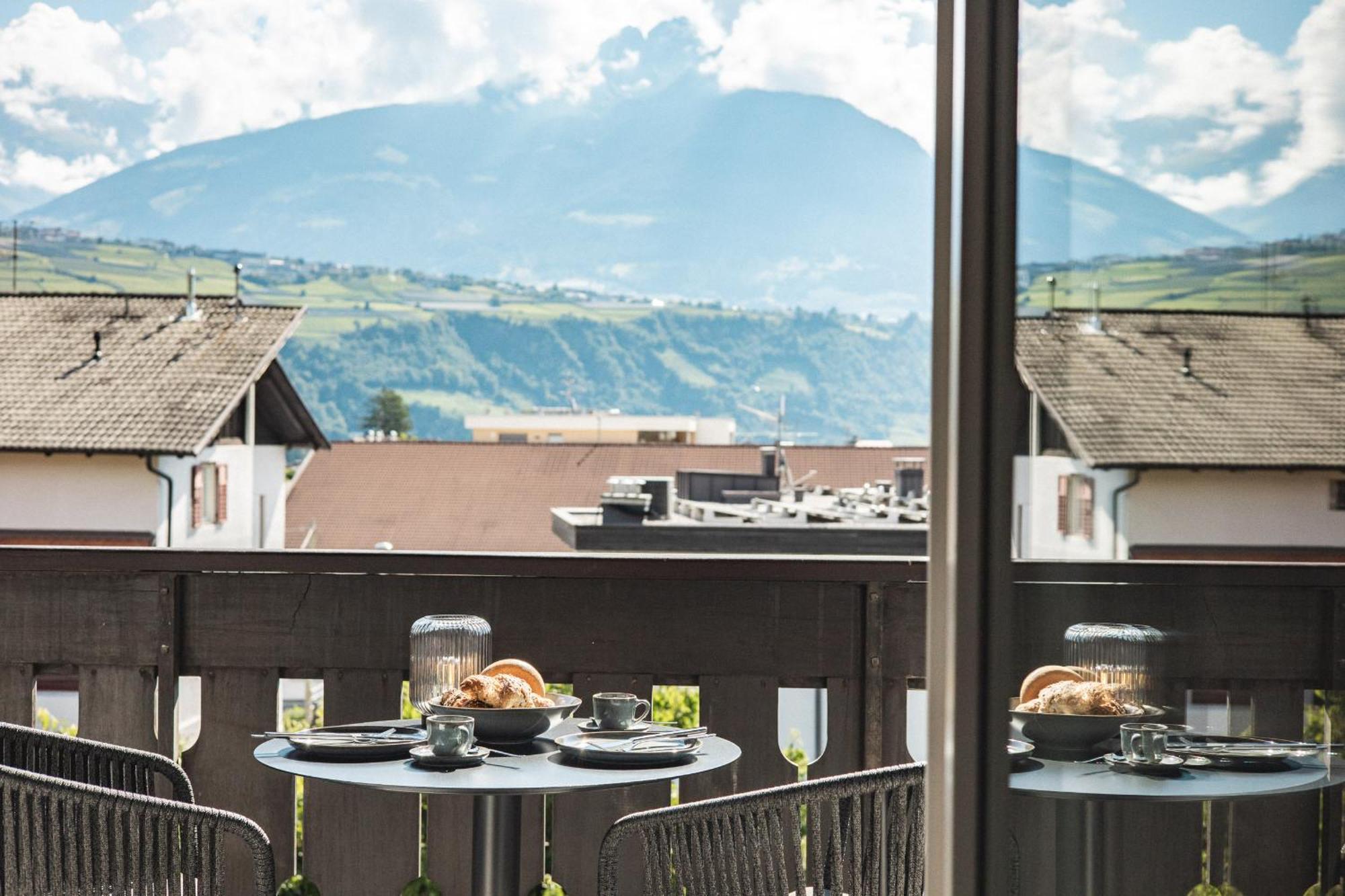 Luxe Vista City Apartments Algund Kültér fotó
